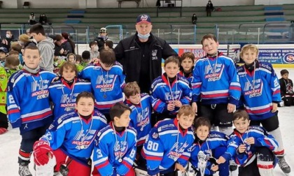 Hockey Como la squadra lariana Under9 trionfa al torneo Diavoli Sesto