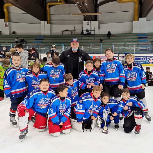 Hockey Como la squadra lariana Under9 trionfa al torneo Diavoli Sesto