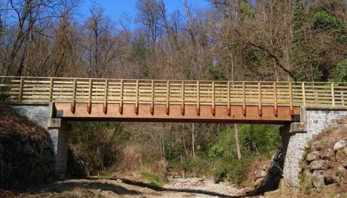 Conclusi i lavori sul ponte in Valle Serenza: riaperto il camminamento tra Carimate e Novedrate