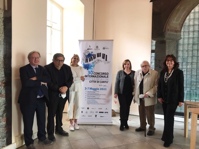 A Cantù torna il 30^ Concorso internazionale di pianoforte e orchestra