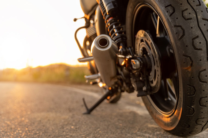 Arriva la bella stagione, tornano i viaggi in moto: consigli per la sicurezza