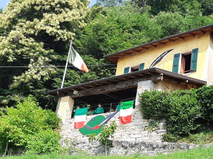 Lions Club Erba dona 100 piantine e sostiene l’acquisto di arnie: ad Albavilla un evento nel segno della pace
