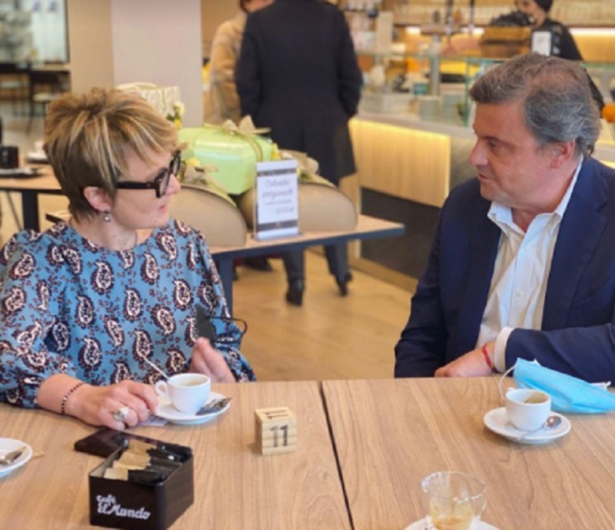 L’ex presidente del Consiglio comunale Veronelli entra in Azione. Minghetti: “Non è candidata della coalizione”