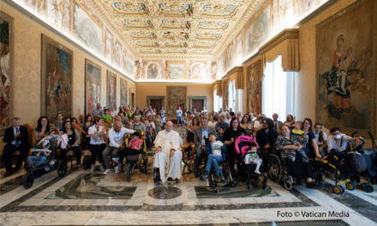 Papa Francesco accoglie l'associazione Cornelia de Lange: presente anche il primario di Pediatria del Sant'Anna