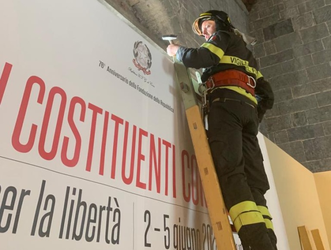 Al Broletto una mostra sui 5 Padri Costituenti comaschi rappresentati dai giovani del Liceo Artistico