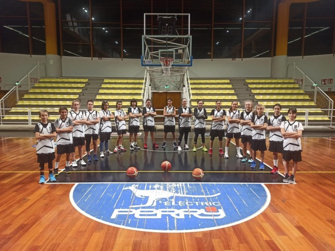 Basket femminile la Comense dopo 10 anni torna nell’olimpo della pallacanestro giovanile regionale