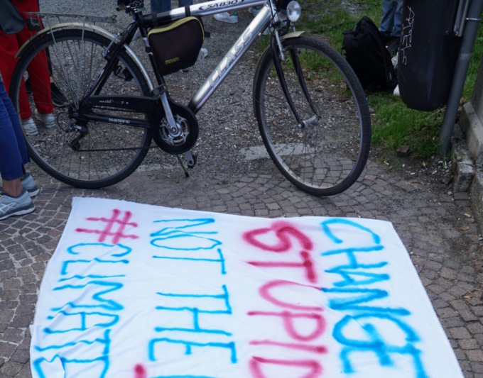 I Fridays For Future “salgono in sella” per chiedere una mobilità pubblica e sostenibile