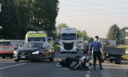 Incidente a Inverigo scontro tra auto e moto