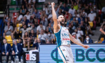 Pallacanestro Cantù batte Scafati e allunga la serie