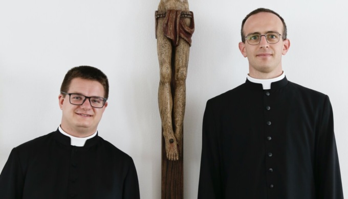 Due nuovi sacerdoti: oggi il vescovo ordina don Davide Corti e don Jacopo Compagnoni