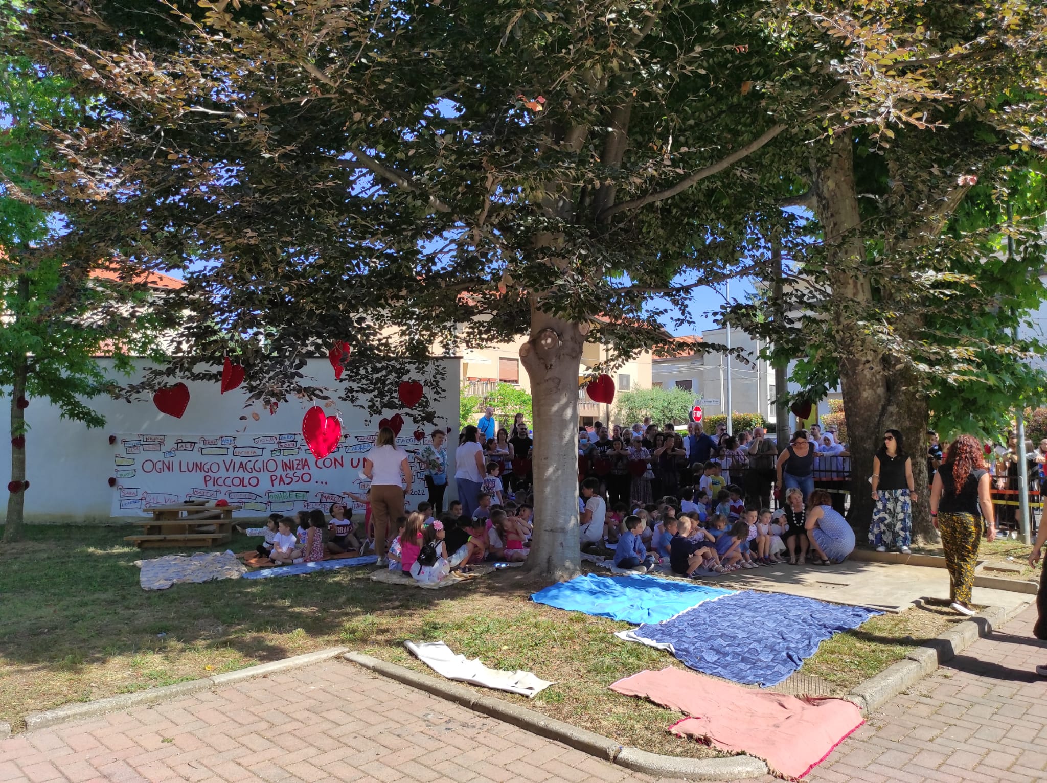 murales scuola dell'infanzia mariano comense