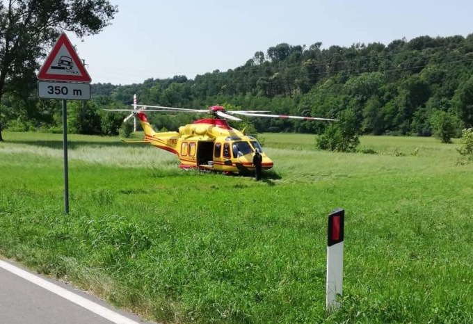 Incidente ad Alzate Brianza: grave un motociclista