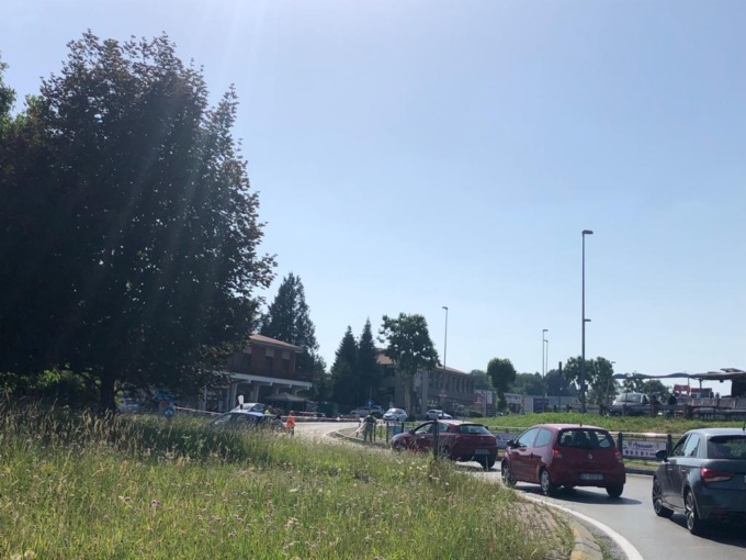 Incidente ad Olgiate Comasco traffico in tilt