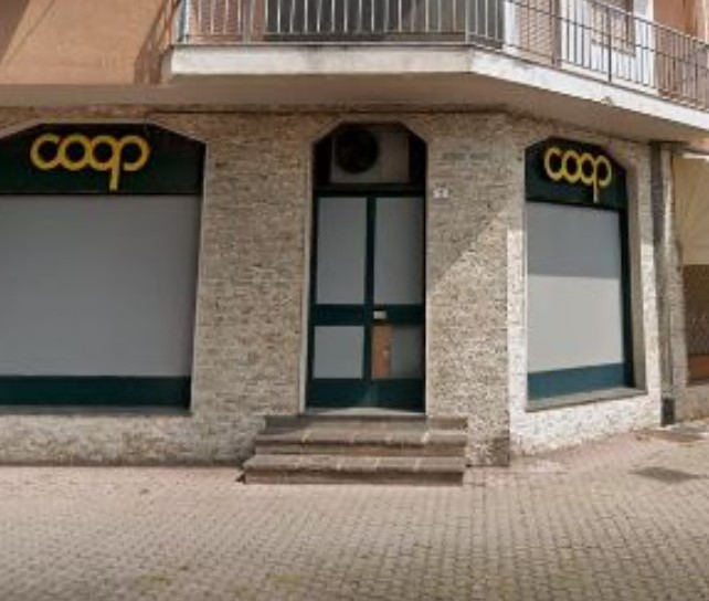 No alla chiusura della Coop