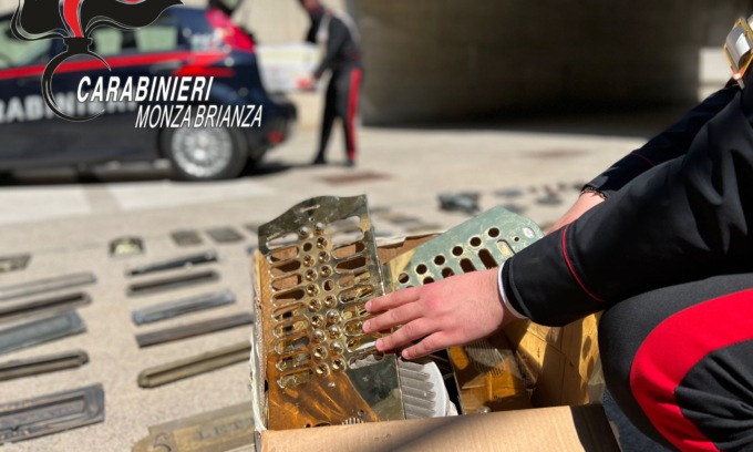 Ladro di citofoni di ottone arrestato in Brianza