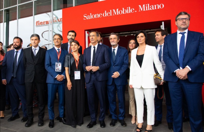 Da sessant’anni con il Salone del Mobile: a Milano premiate 12 aziende
