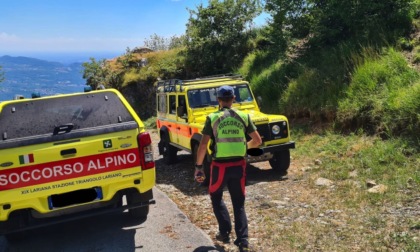 Canzo, cade sul sentiero verso il Cornizzolo: soccorsa donna di 58 anni