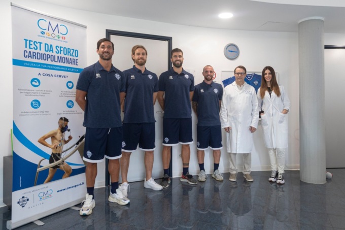 Como calcio, visite mediche per i lariani: al via il raduno pre campionato a Bormio