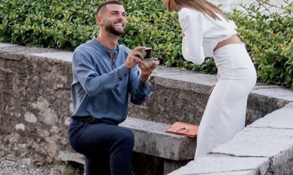 Patrick Cutrone si sposa, proposta (con anello) alla sua Greta