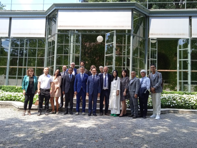 L’ambasciatore del Vietnam incontra la Camera di Commercio