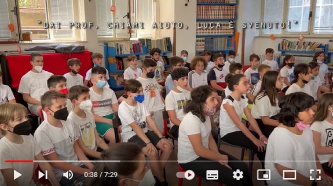 “Where Are U Song”: i ragazzi olgiatesi cantano per salvare vite