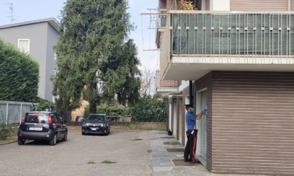 Omicidio a Cadorago: una 33enne accoltellata in casa, fermato il compagno