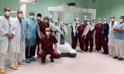 Ospedale di Como, Robot da Vinci: già eseguiti 205 interventi e a luglio acquisita la nuova piattaforma