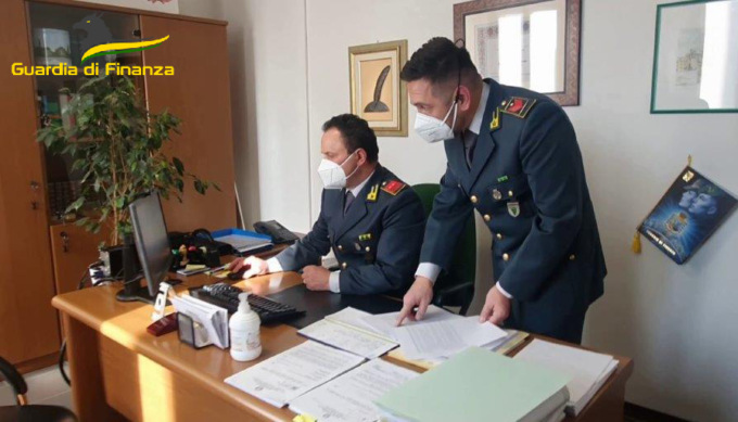 Maxi frode da 3 milioni: professionista arrestato