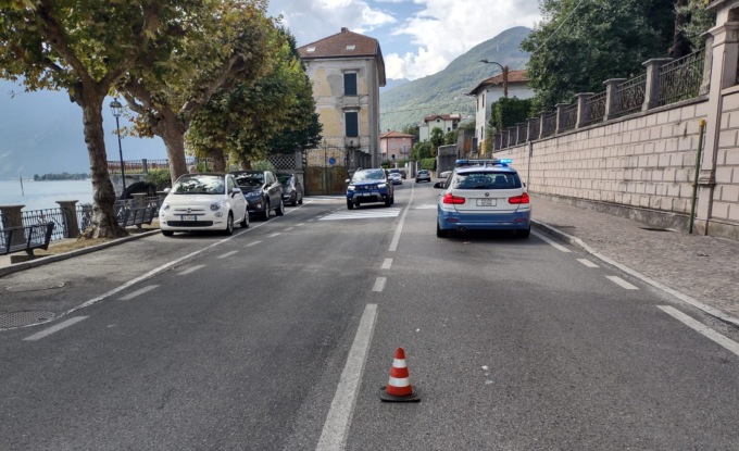 Scontro tra auto e moto a Domaso: ferito un turista inglese