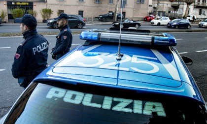 Due rimpatri eseguiti dalla Polizia: uno era colpevole di aver maltrattato e violentato la moglie per 10 anni