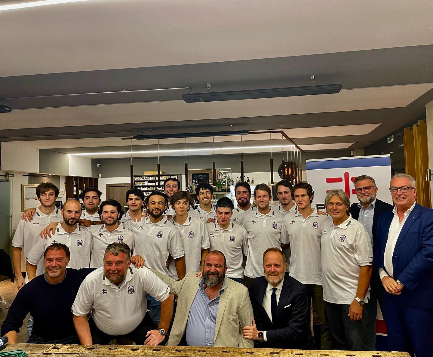 Hockey Cuomo: The biancoblù 2022/23 squad that appeared on Saturday 24th in the league was revealed