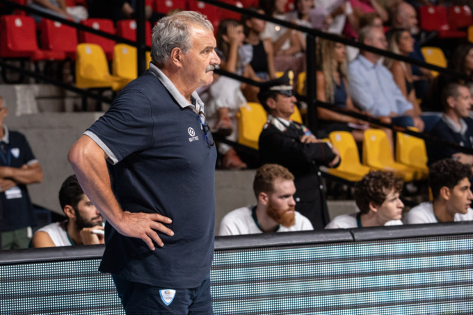 La Pallacanestro Cantù si prepara alle Final Four di Supercoppa