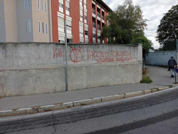 Raid dei No Vax