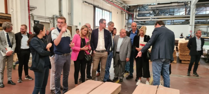 Continua il tour di Giorgetti, visita alla Tabu