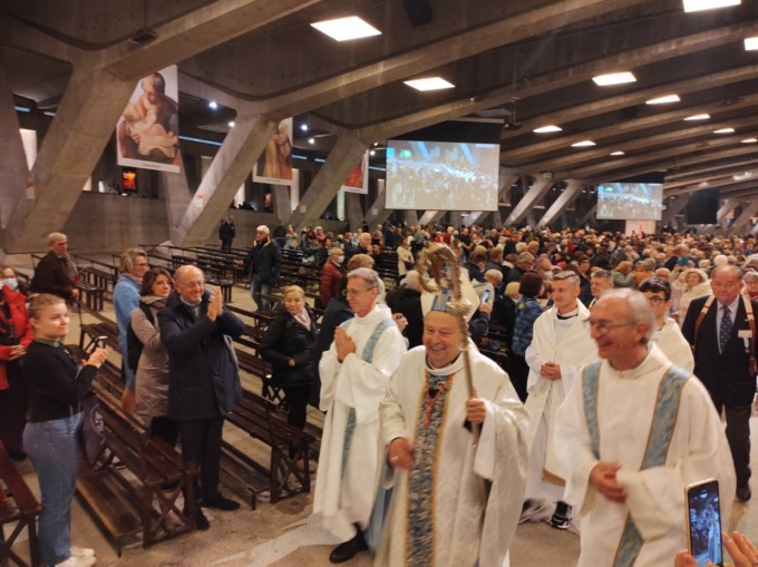 Il Vescovo di Como a Lourdes: più di 200 pellegrini di Como