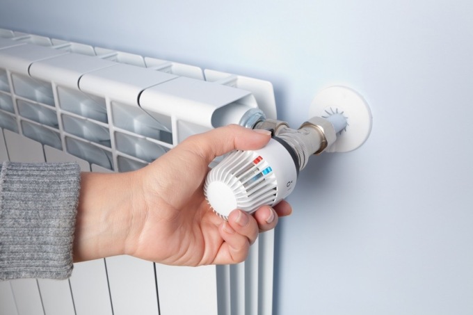Risparmiare sul riscaldamento: i consigli di CST di Erba per la gestione e manutenzione di caldaie e climatizzatori