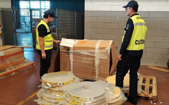 A Montano sequestrato un carico destinato alla Russia: denunciato il rappresentante legale dell’azienda