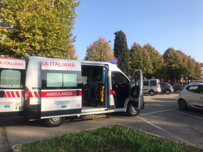 Malore mentre aspetta il nipote fuori dall'asilo