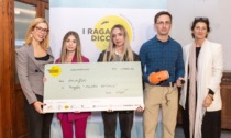 Gli studenti del Carcano hanno vinto il "I ragazzi dicono", il contest che abbina seta e creatività