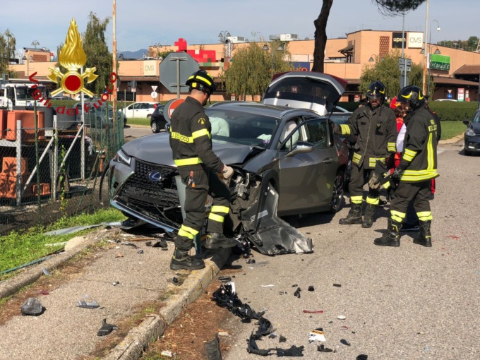 Tremendo incidente sulla Statale dei Giovi: la “solita” rotonda davanti all’Iper