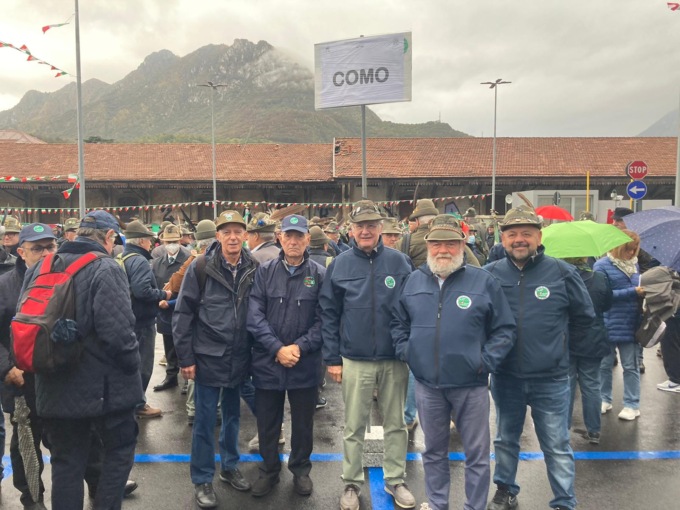 Anche gli alpini comaschi a Lecco per il Raduno del secondo raggruppamento