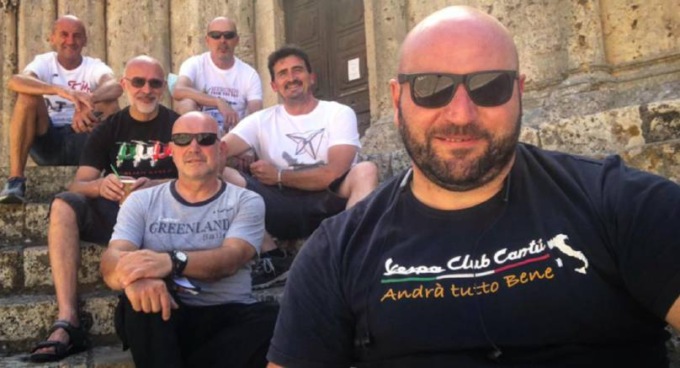 Da Cantù a Roma in sella alla Vespa