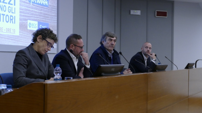 “I ragazzi interrogano gli imprenditori”: più di 200 studenti all’evento del Giornale di Cantù