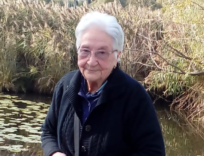 La signora Caterina compie 100 anni e festeggia con i nipoti arrivati per lei dalla Calabria