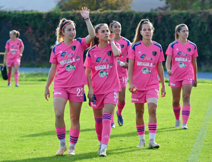 Como Women: ben sette giocatrici del team lariano in giro per l’Europa