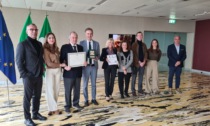 Il supermercato D'Ambros riceve un premio speciale dal Consiglio regionale