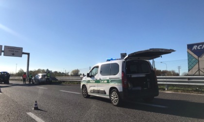 Incidente sulla SS36 verso Milano, due donne coinvolte