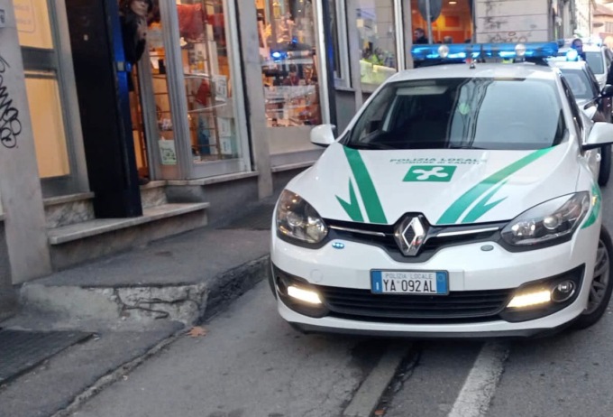 Polizia Locale di Como: i numeri di marzo e aprile. Tra gli interventi una denuncia per violenza sessuale