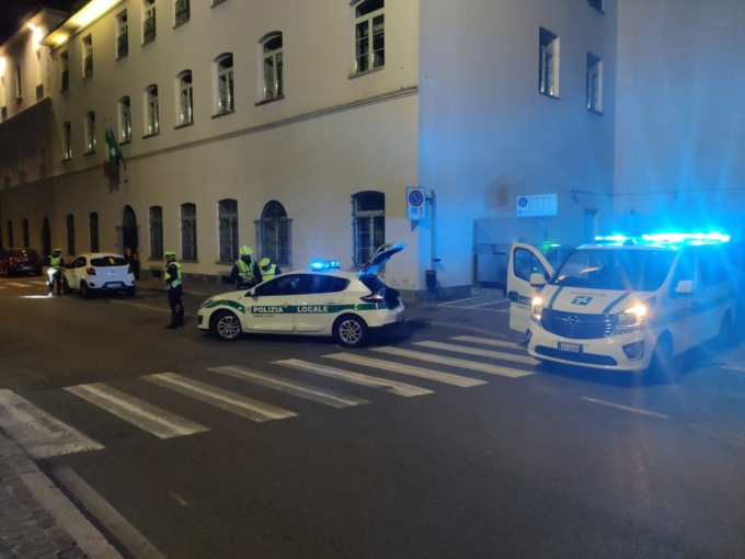 Controlli straordinari nella notte di Halloween: la Locale di Cantù ritira quattro patenti
