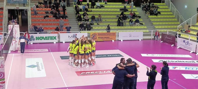 Albese Volley: la domenica perfetta della Tecnoteam che ha stoppato la capolista Brescia